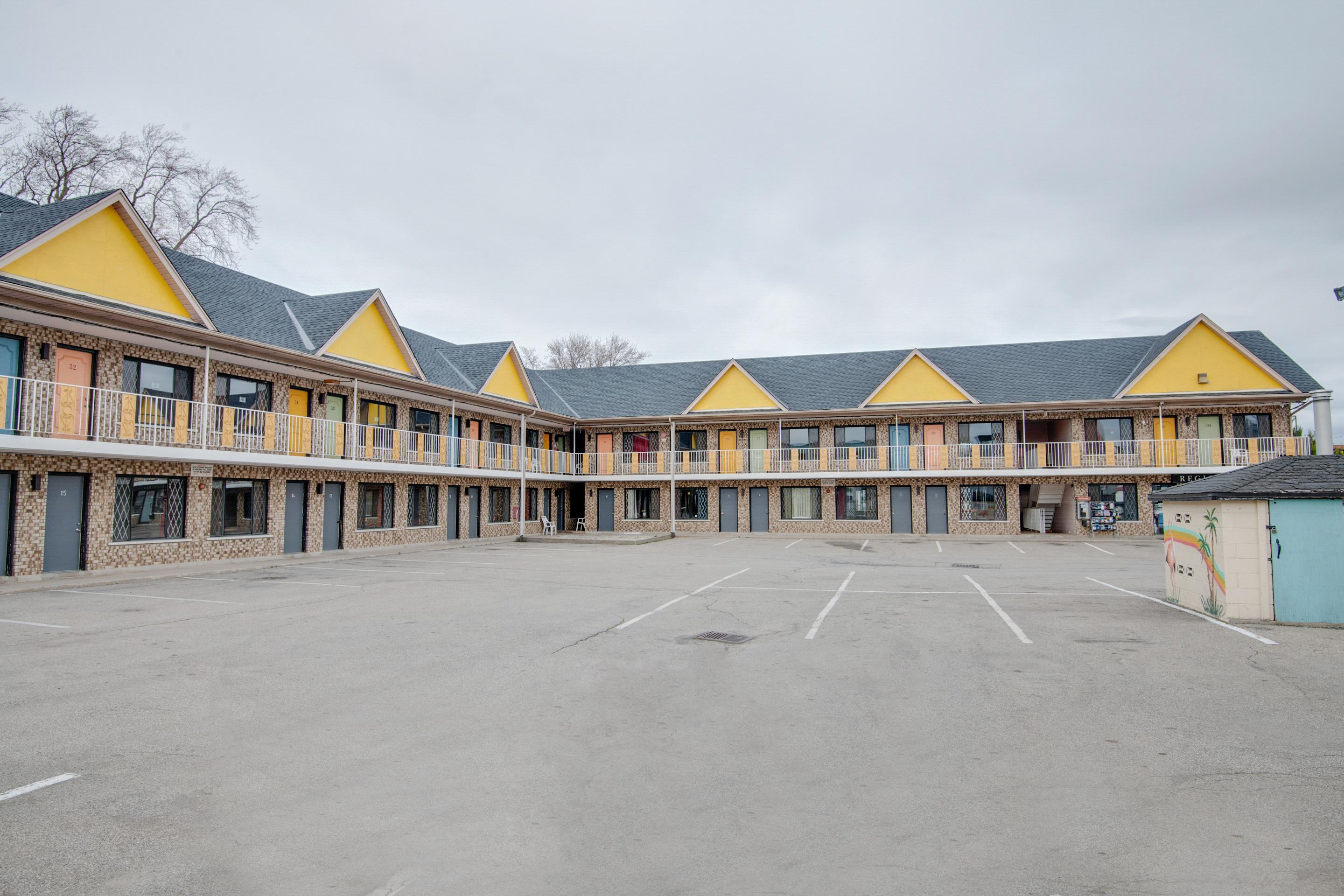 Falls Inn Near Casino Niagara By Oyo Eksteriør bilde